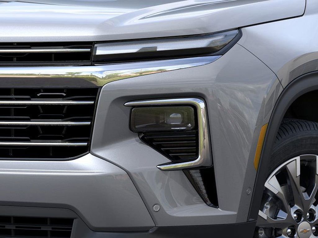 New 2026 Chevrolet Traverse LT w/ Enhanced Driving Package image 10