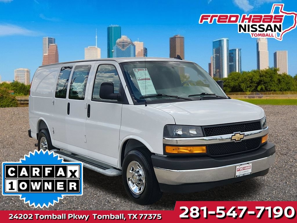 Used 2025 Chevrolet Express 2500 w/ Driver Convenience Package RWD image 1