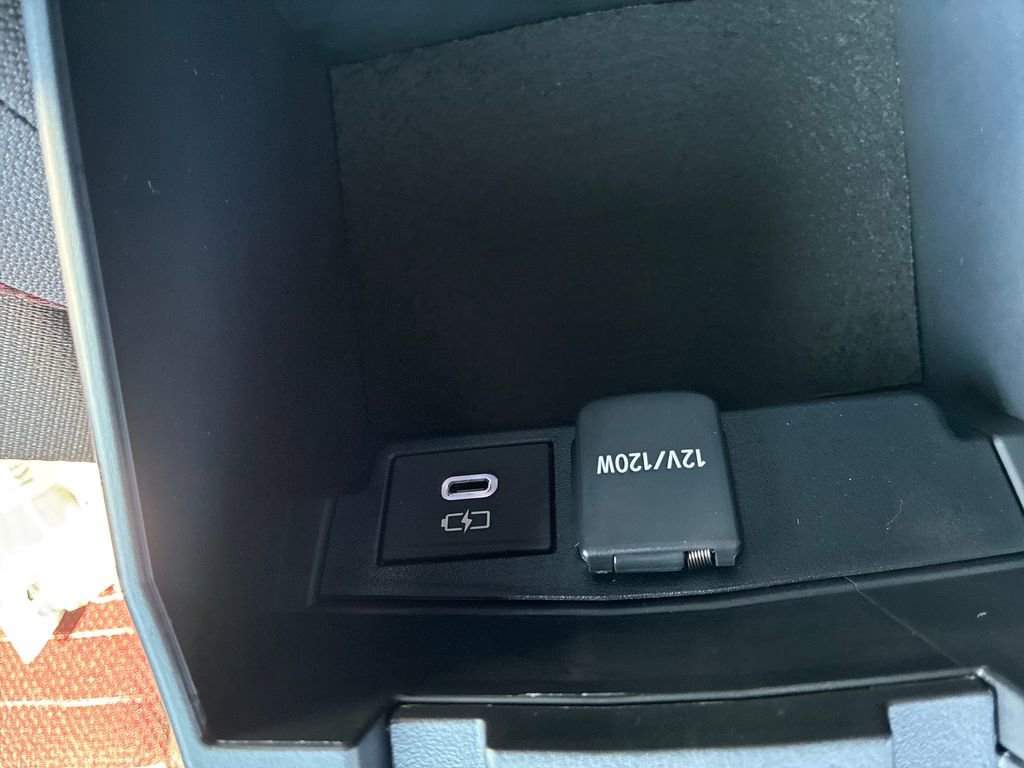 New 2026 Toyota Corolla SE image 37