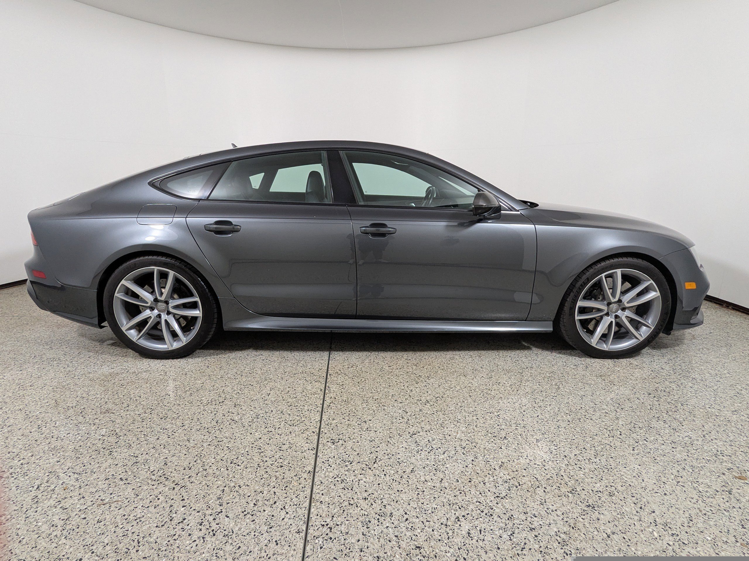 Used 2014 Audi RS 7 Prestige image 8