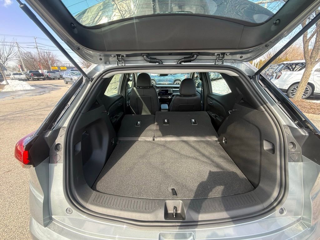 New 2027 Chevrolet Bolt RS FWD image 30