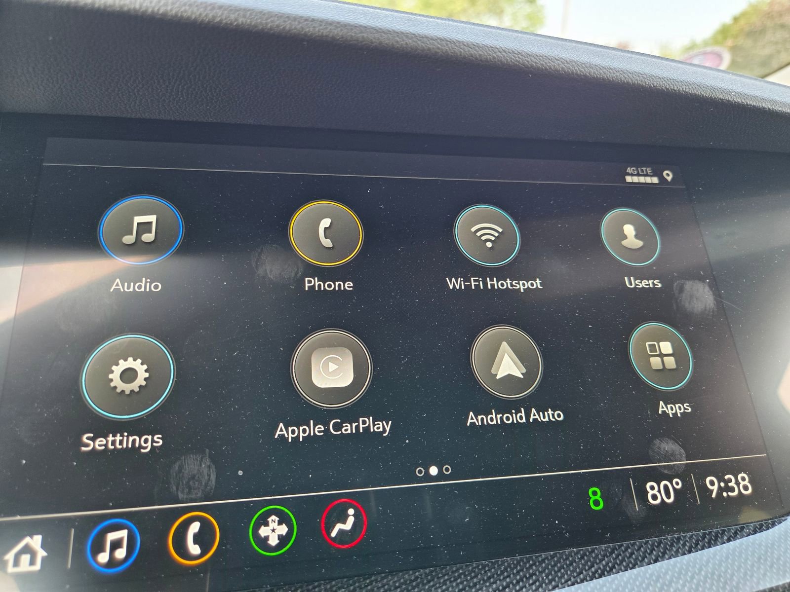 Used 2023 Buick Envision Essence FWD image 18