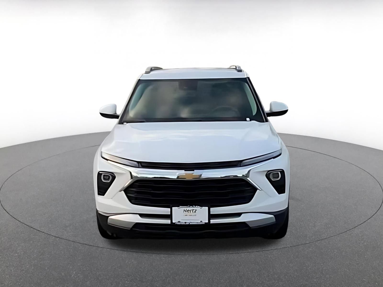 Used 2025 Chevrolet TrailBlazer LT image 4