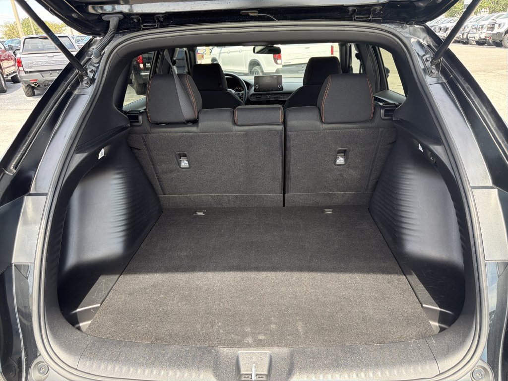 Used 2024 Honda HR-V Sport image 11
