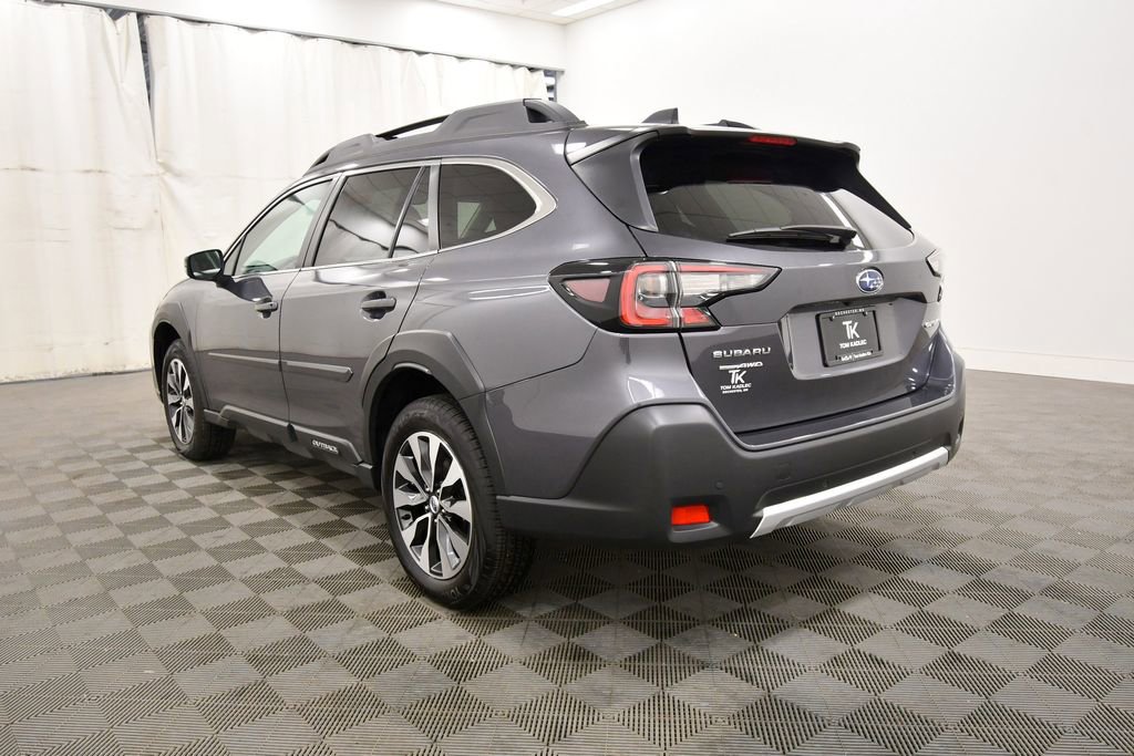 Used 2025 Subaru Outback Limited image 5