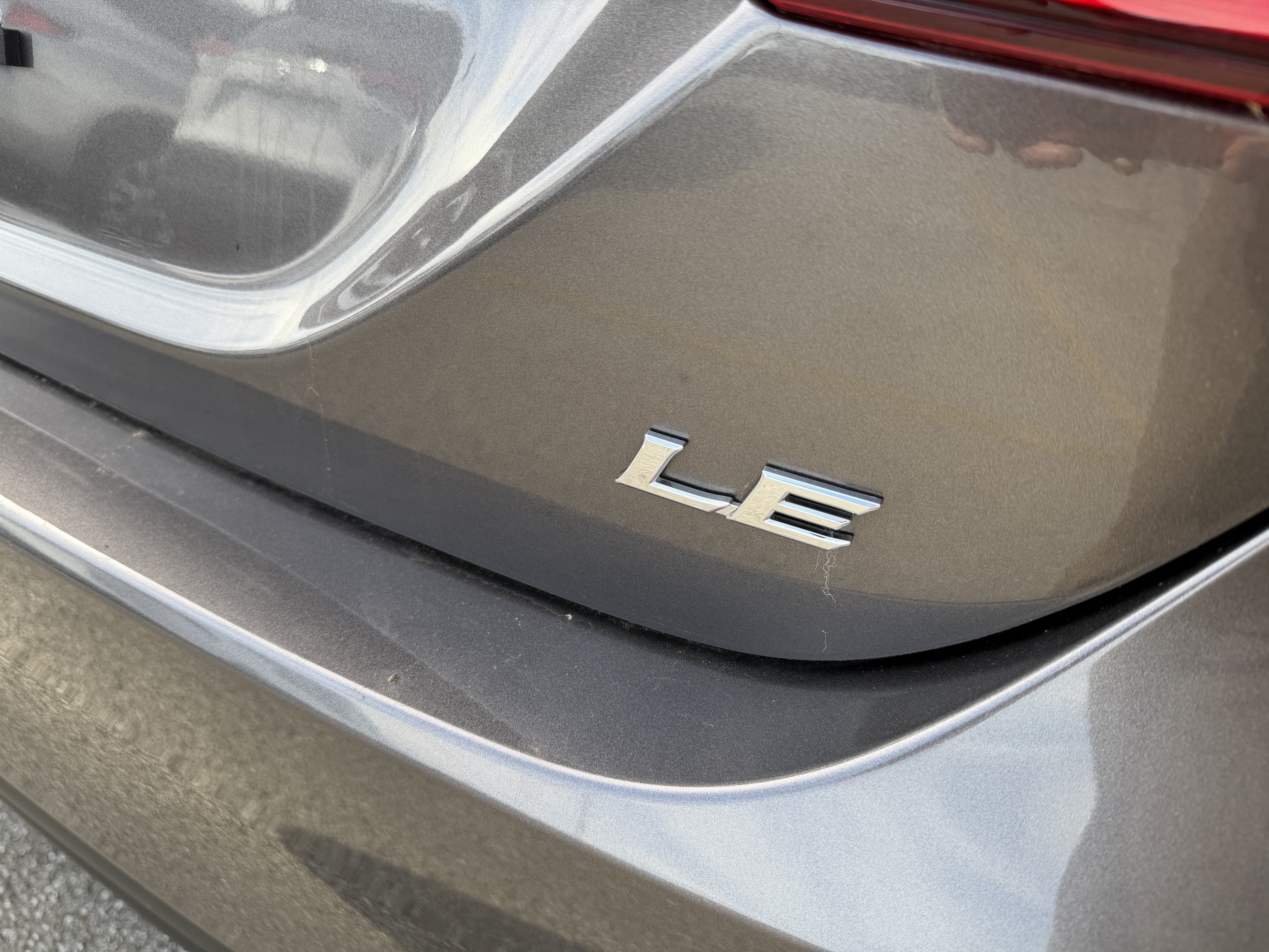Used 2023 Toyota Camry LE FWD image 7