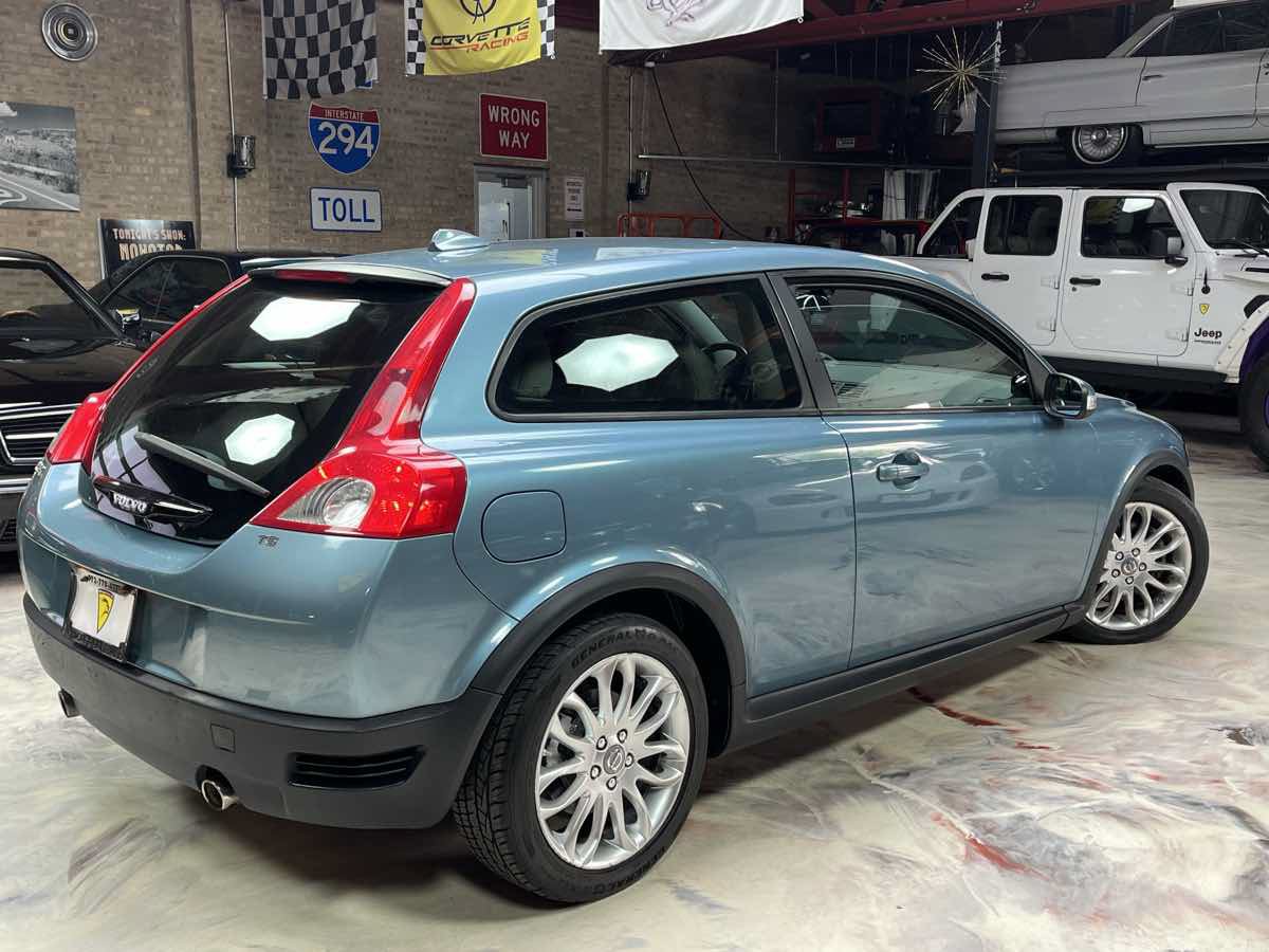 Used 2008 Volvo C30 T5 Version 1.0 FWD image 2