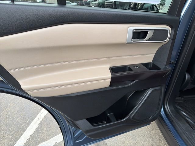 Used 2020 Ford Explorer XLT w/ Equipment Group 202A image 22