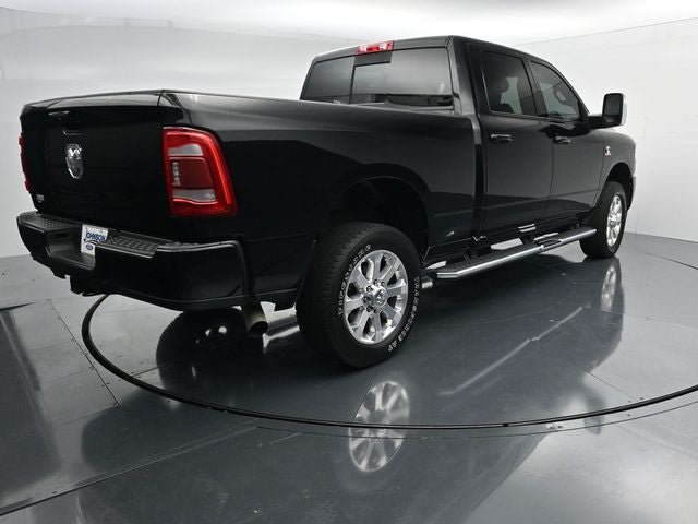 Used 2023 RAM 3500 Laramie AWD/4WD image 9
