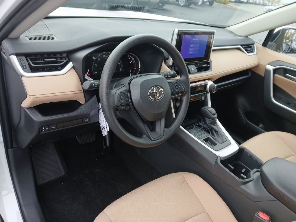 New 2025 Toyota RAV4 XLE image 7