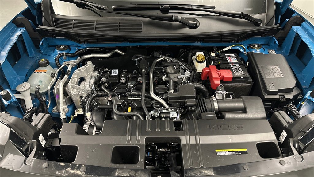 New 2025 Nissan Kicks SR w/ Interior Electronics Package image 11