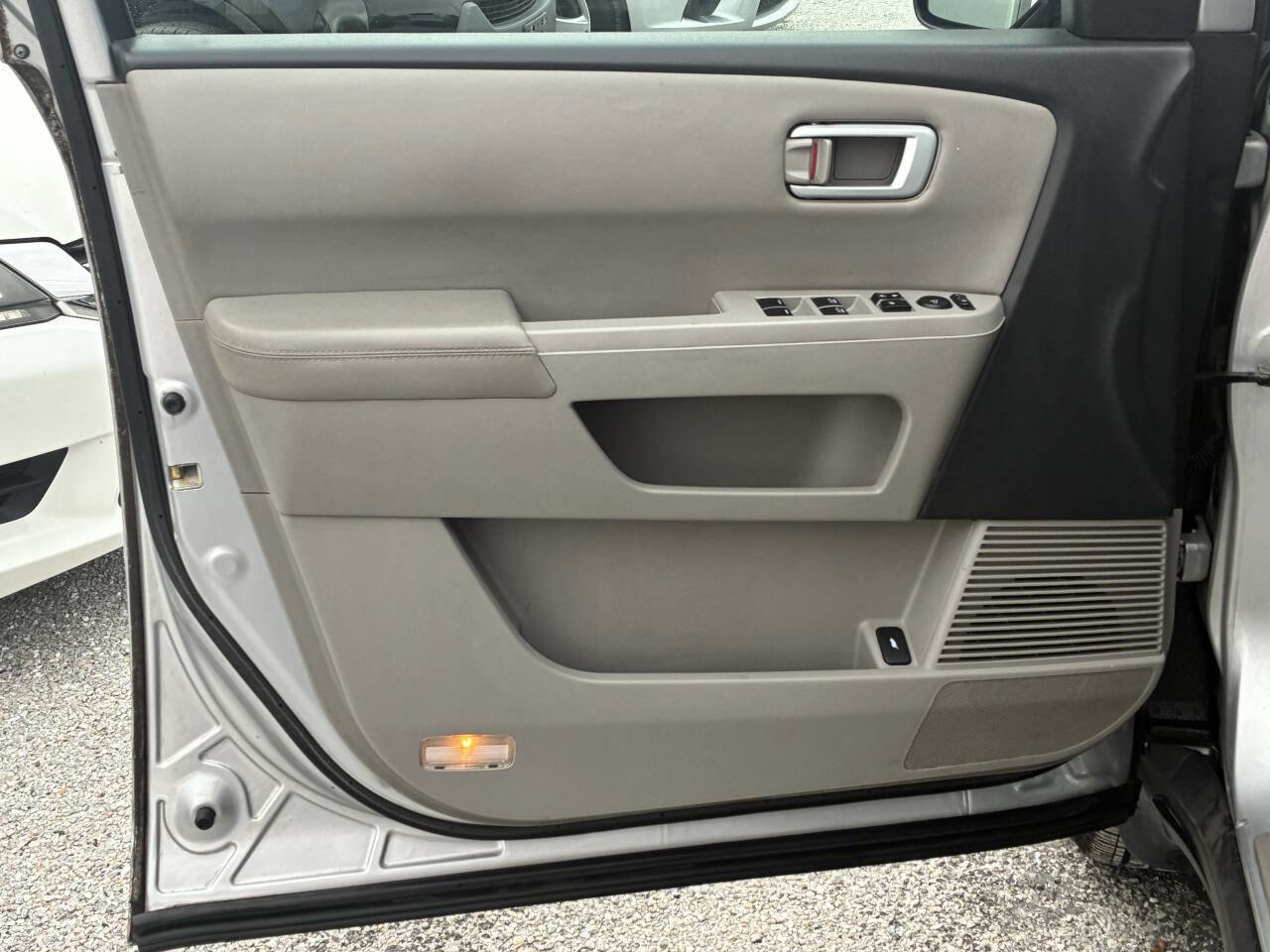 Used 2015 Honda Pilot EX-L image 7