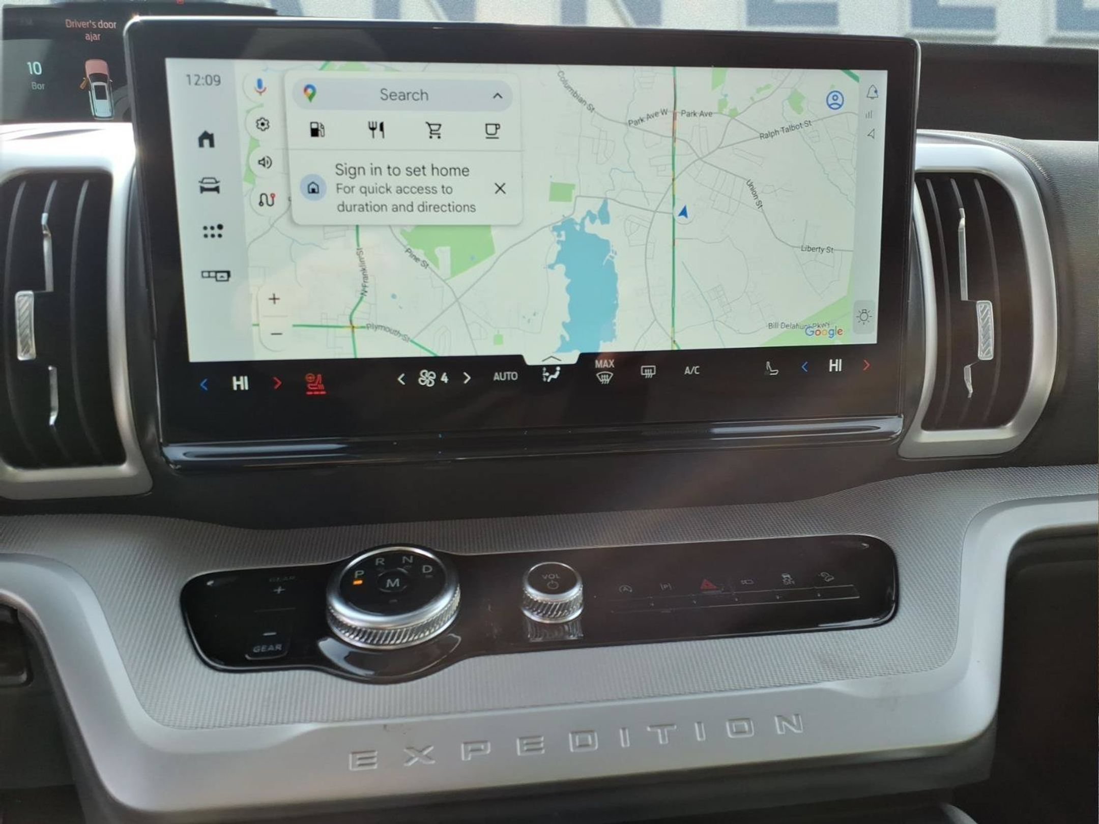 New 2026 Ford Expedition Active AWD/4WD image 16