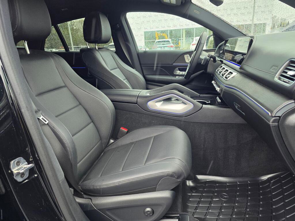 Used 2025 Mercedes-Benz GLE 450 4MATIC Coupe w/ Driver Assistance Package image 27