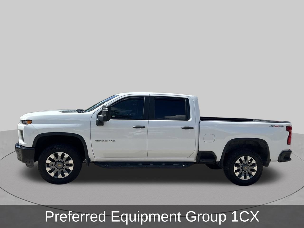 Used 2022 Chevrolet Silverado 2500 Custom w/ Gooseneck/5TH Wheel Package AWD/4WD image 2