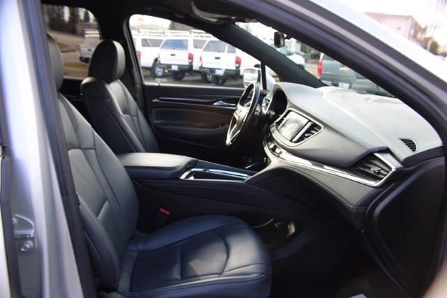 Used 2022 Buick Enclave Premium image 35