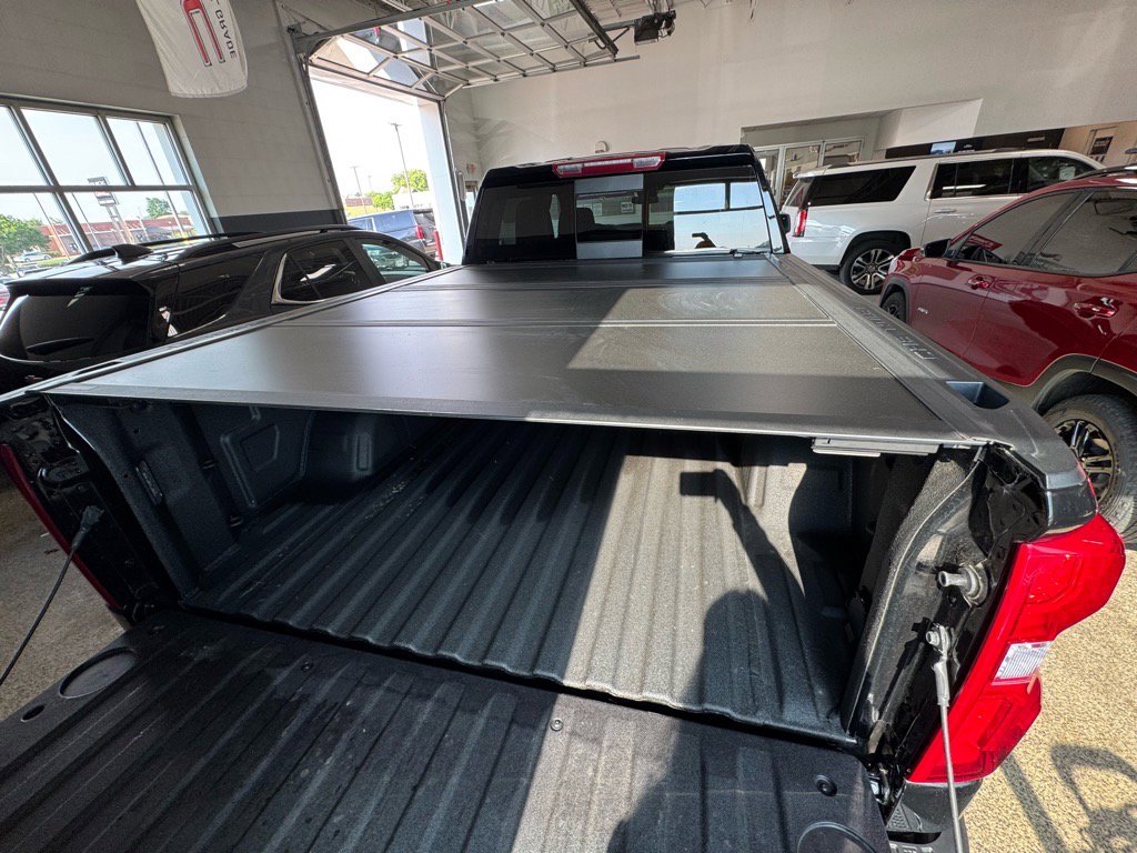 Used 2024 Chevrolet Silverado 1500 LT Trail Boss w/ LT Trail Boss Premium Package image 8