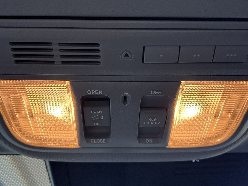 Used 2022 Honda CR-V EX-L image 19