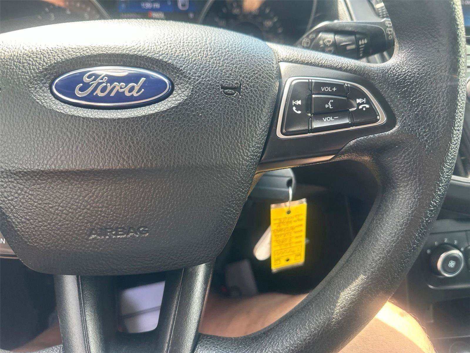 Used 2017 Ford Focus SE FWD image 21