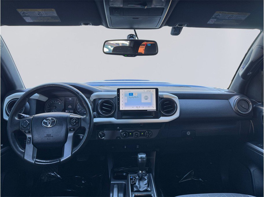 Used 2016 Toyota Tacoma TRD Sport w/ Towing Package RWD image 23