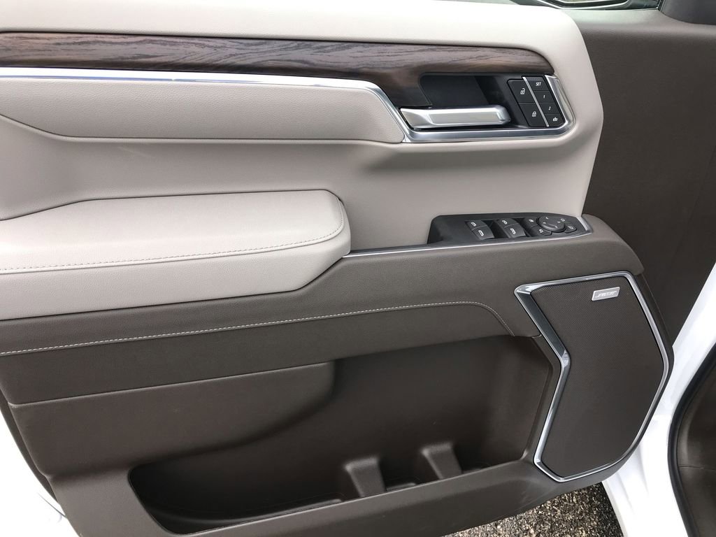 New 2026 GMC Sierra 1500 SLT w/ SLT Convenience Package AWD/4WD image 13