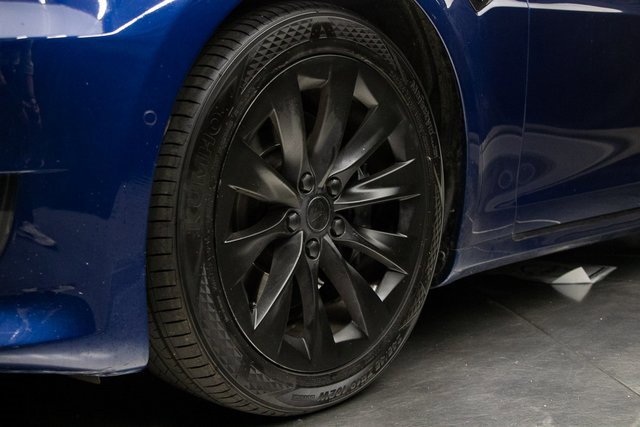 Used 2017 Tesla Model S 75 image 8