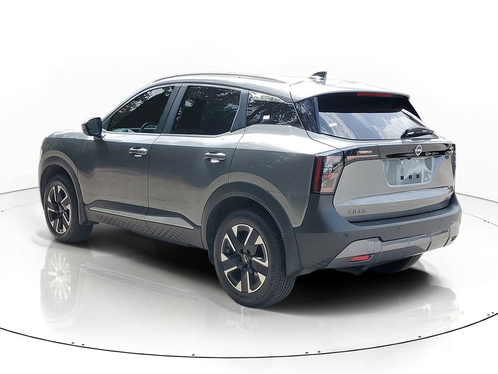 Used 2025 Nissan Kicks SV w/ SV Premium Package AWD/4WD image 3