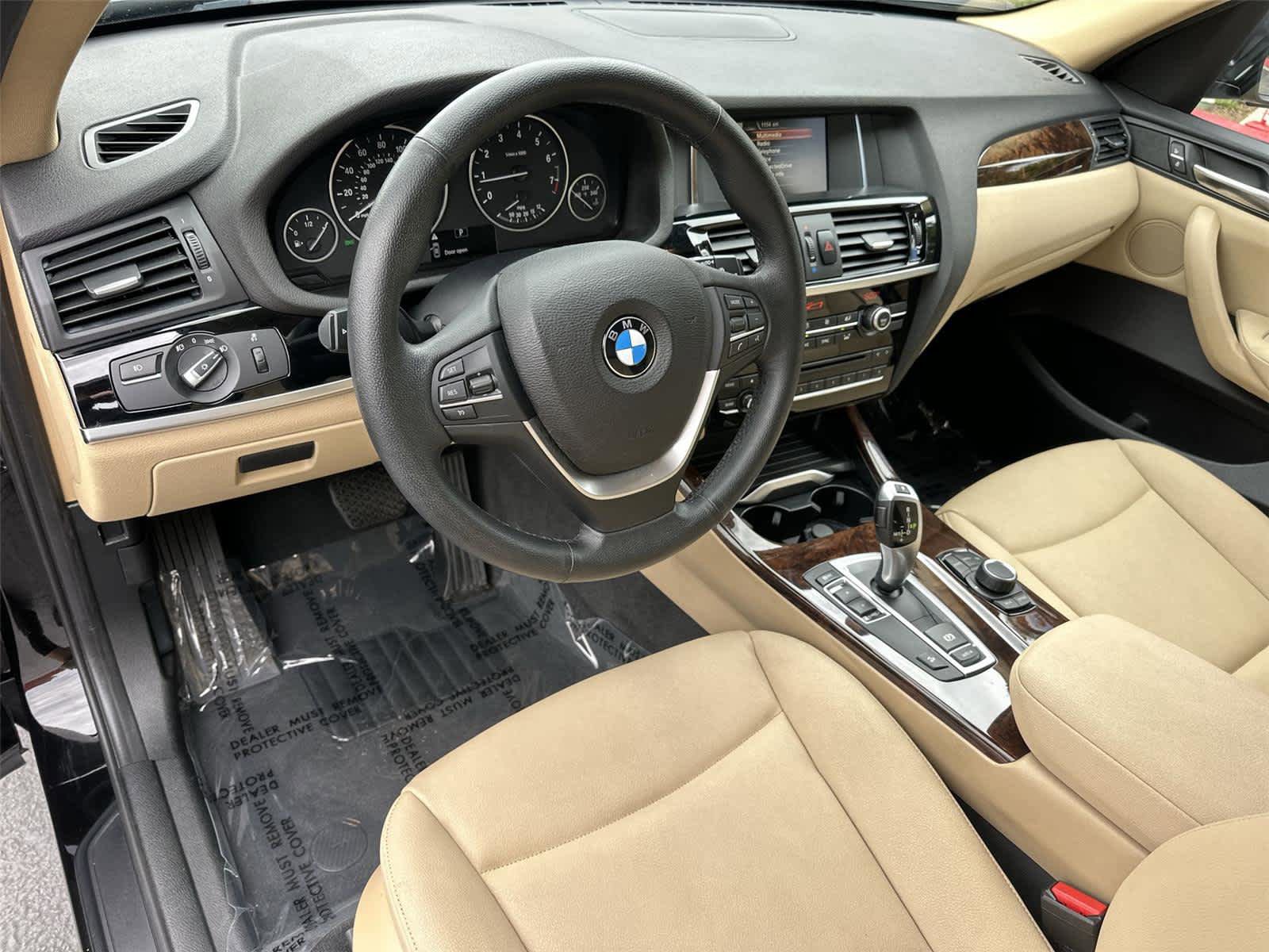 Used 2017 BMW X3 xDrive28i AWD/4WD image 2