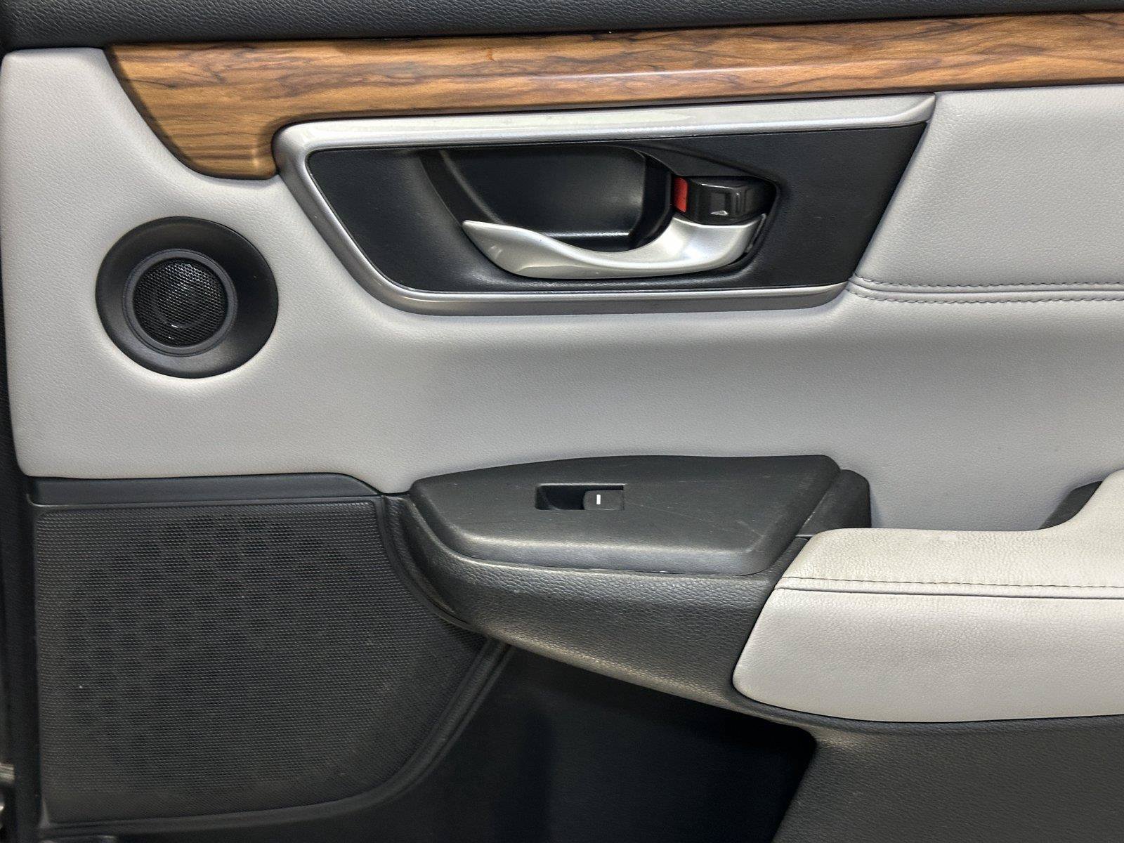 Used 2017 Honda CR-V EX-L image 33