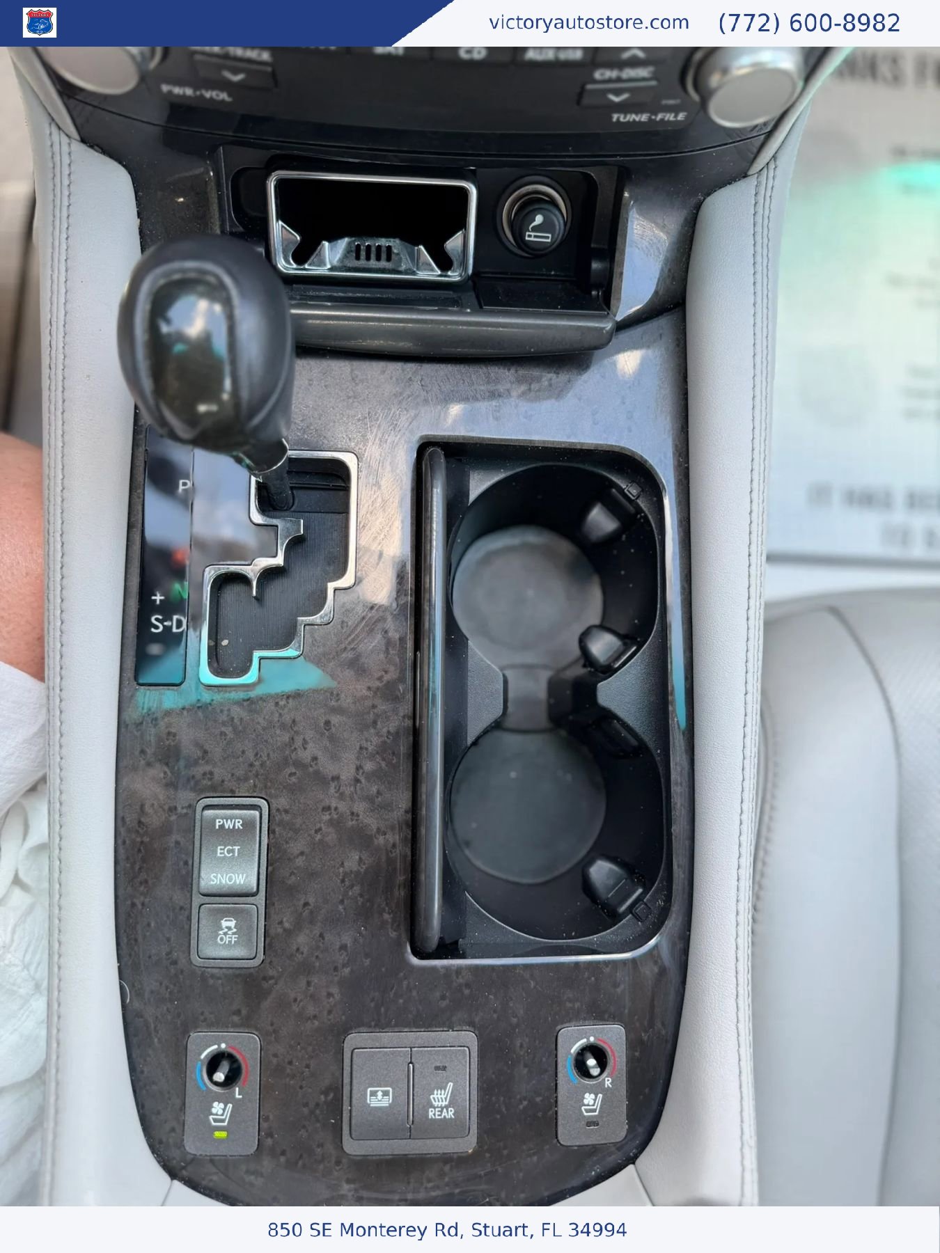 Used 2011 Lexus LS 460 AWD w/ Comfort Pkg image 33
