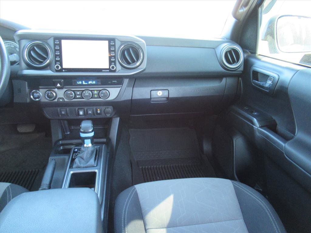 Used 2021 Toyota Tacoma TRD Sport image 17