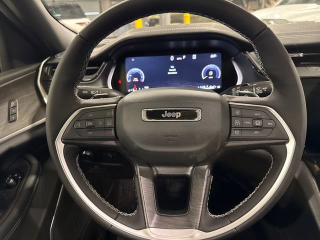 New 2026 Jeep Grand Cherokee L Limited w/ Limited Altitude Package AWD/4WD image 21