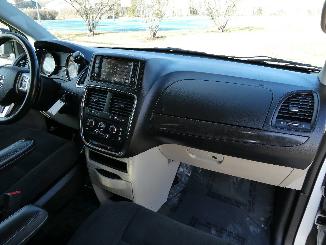 Used 2015 Dodge Grand Caravan SE w/ Quick Order Package 29E SE image 29