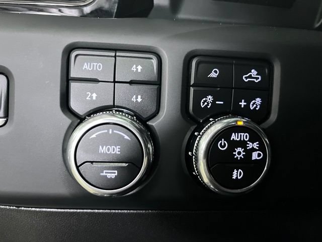 Used 2024 GMC Sierra 2500 AT4 w/ Technology Package AWD/4WD image 24