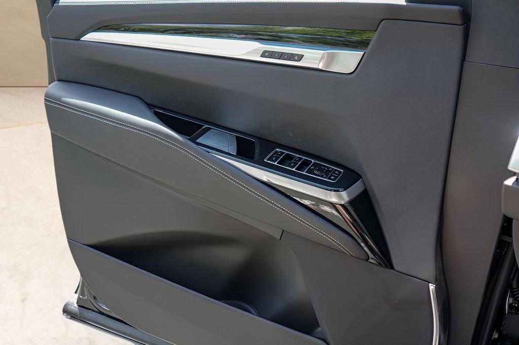 New 2026 Cadillac Escalade Sport w/ Touring Package image 16