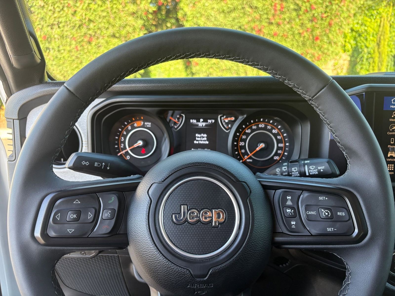 Used 2025 Jeep Wrangler Sport S image 27