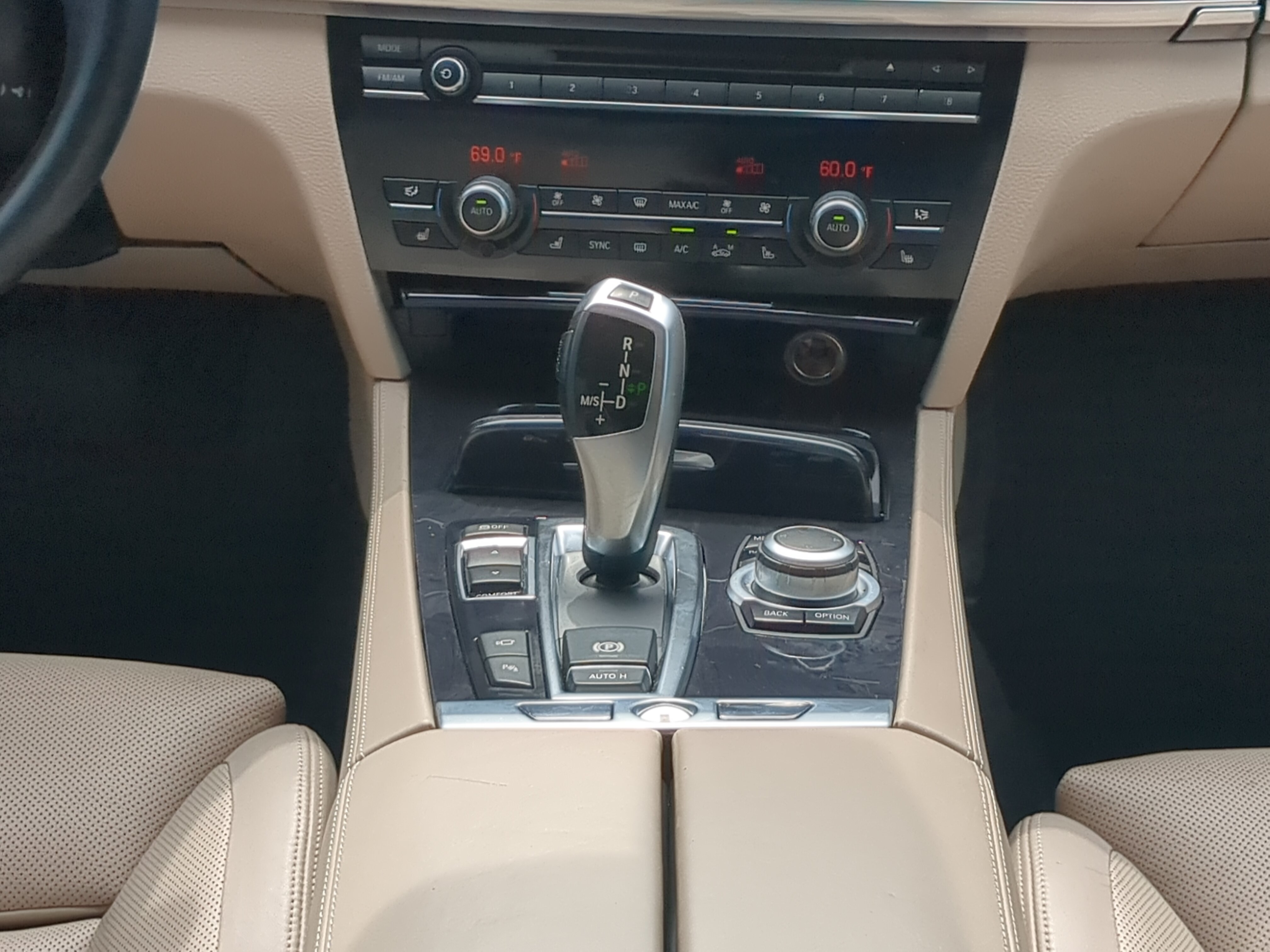 Used 2011 BMW 750Li RWD image 16