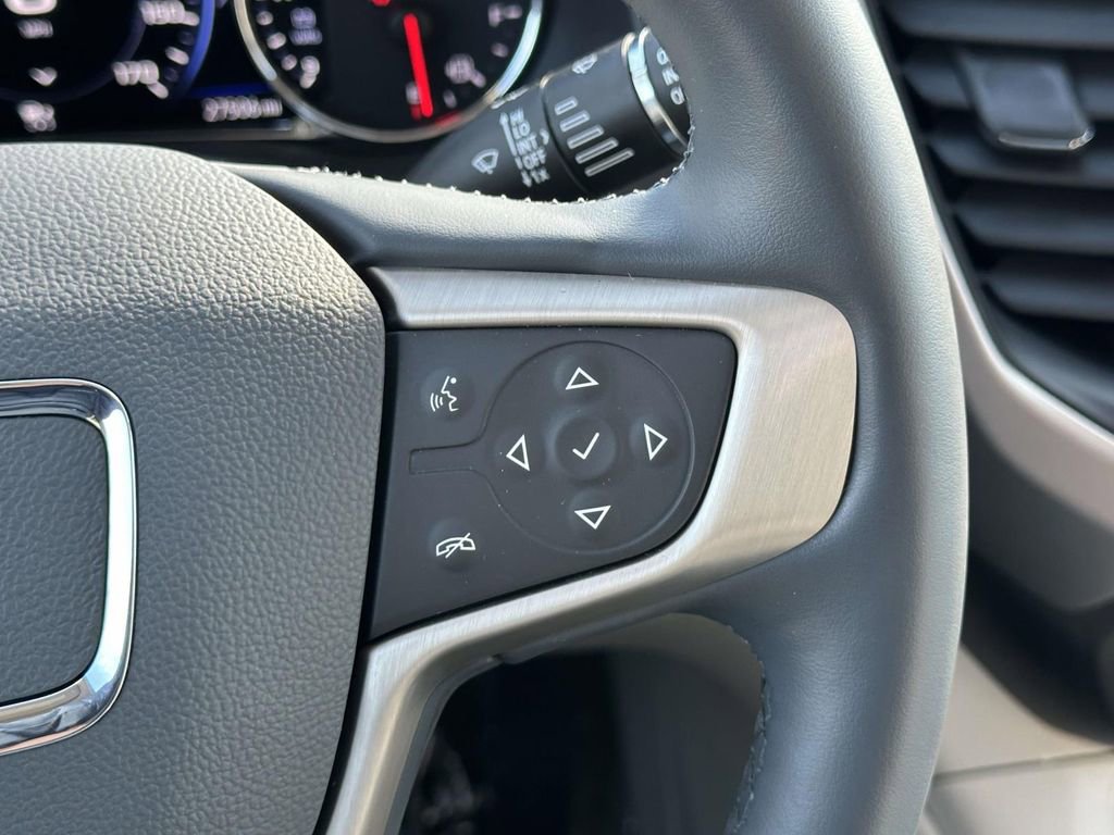 Certified 2023 GMC Acadia Denali w/ Denali Ultimate Package image 28