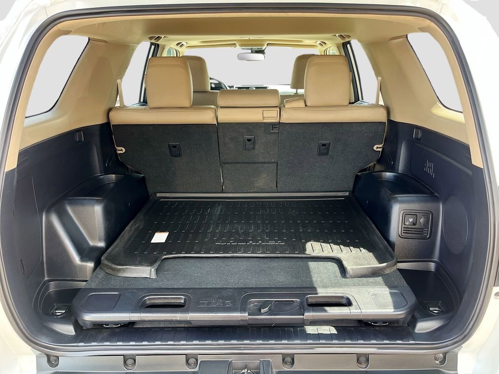 Used 2020 Toyota 4Runner Limited image 27