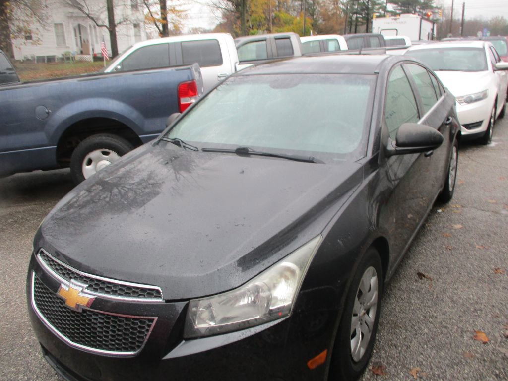 Used 2012 Chevrolet Cruze LS w/ Connectivity Package