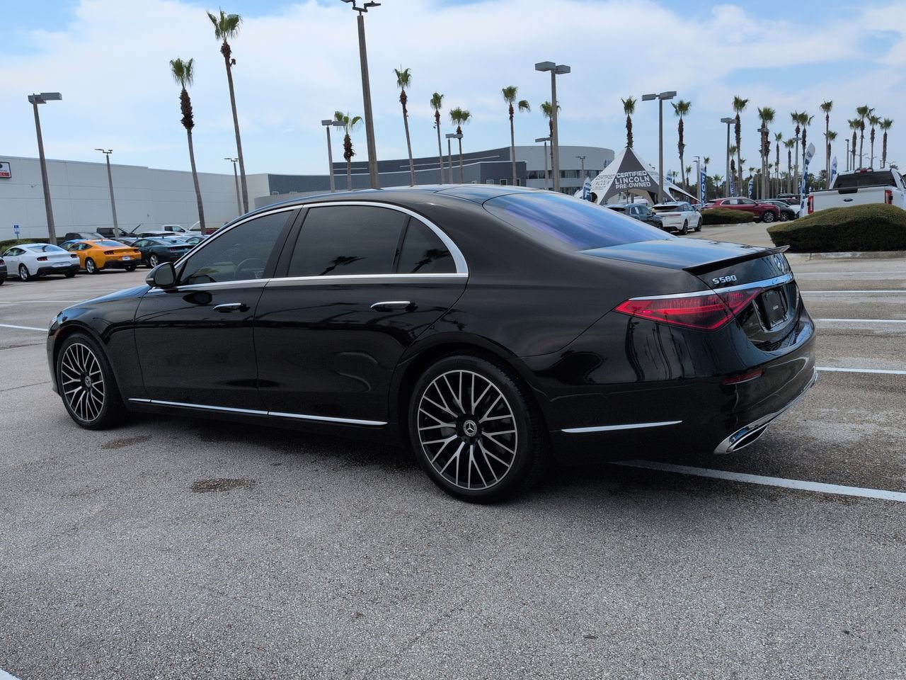 Used 2021 Mercedes-Benz S 580 4MATIC Sedan image 6