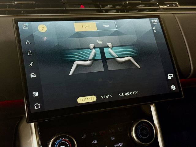 Used 2023 Land Rover Range Rover Autobiography image 18