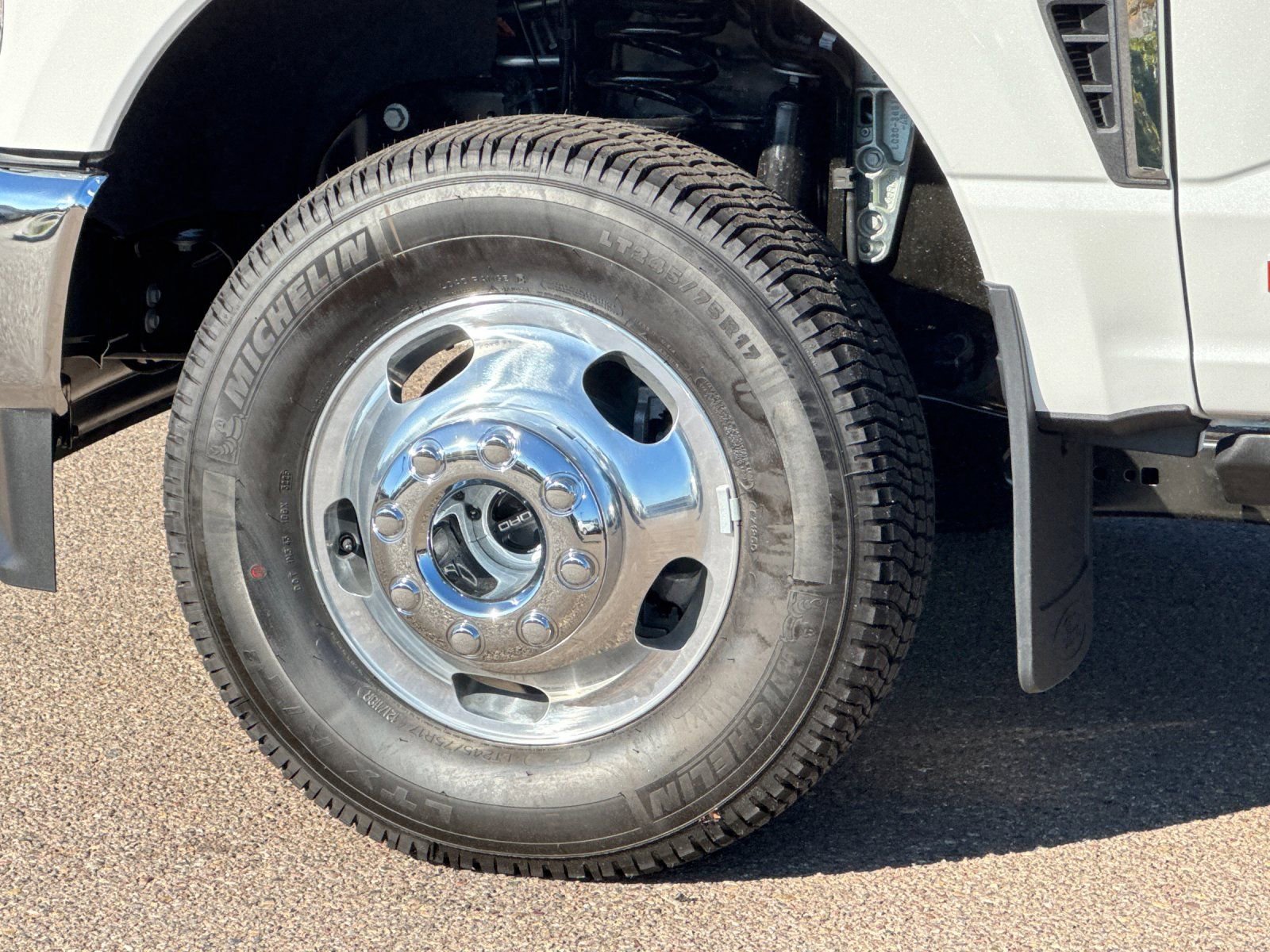 New 2026 Ford F350 Lariat w/ Lariat Ultimate Package image 33