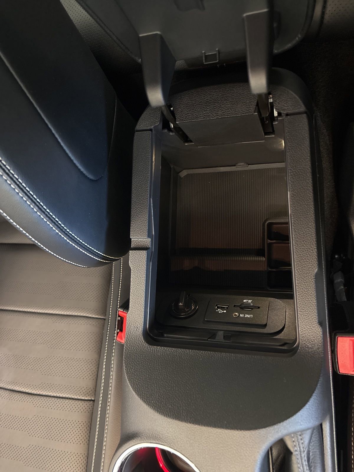 Used 2015 Ford Mustang GT Premium w/ Equipment Group 401A image 30