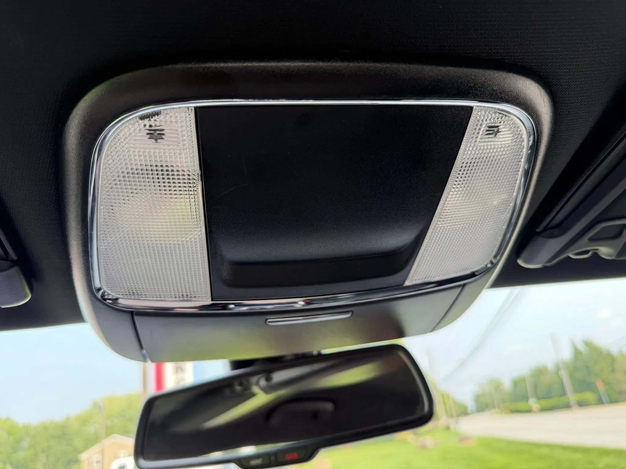 Used 2019 Dodge Charger SXT AWD/4WD image 31