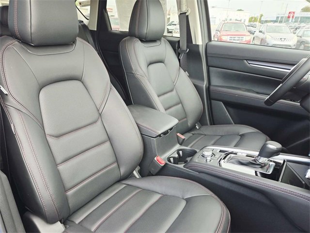 New 2025 MAZDA CX-5 Carbon Edition image 15