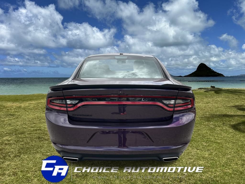 Used 2021 Dodge Charger SXT w/ Blacktop Package image 7