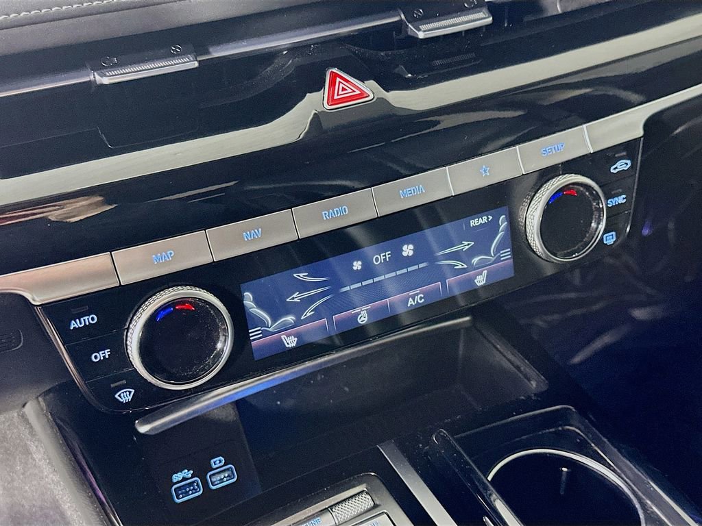 Used 2023 Genesis G80 2.5T image 26