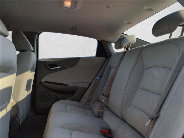 Used 2021 Chevrolet Malibu LS FWD image 17