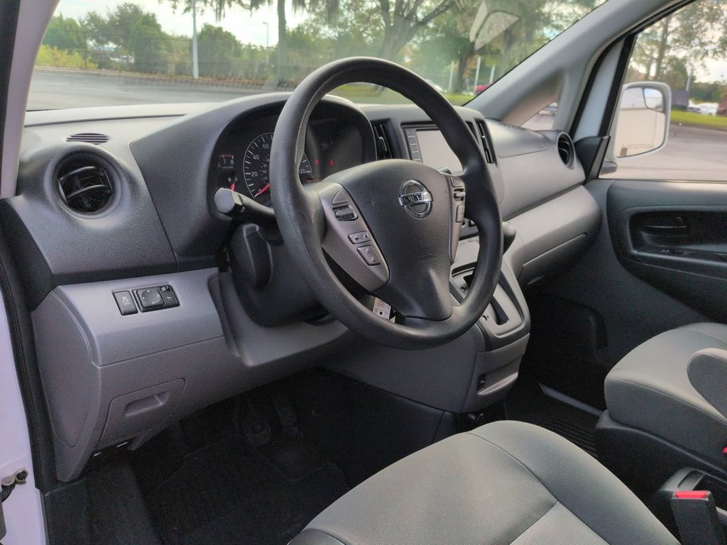 Used 2021 Nissan NV200 SV w/ Sliding Door Glass Package FWD image 17